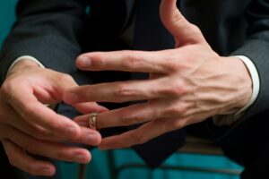 Avoiding A Messy Divorce | Free consultation | 248-398-7100